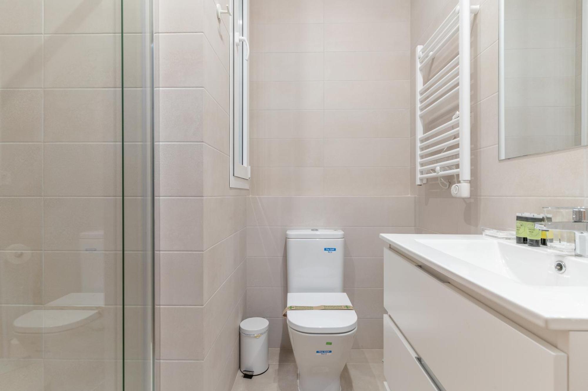 Spacious Central-3Bedrooms 3Bathrooms-Sol Madrid Eksteriør billede