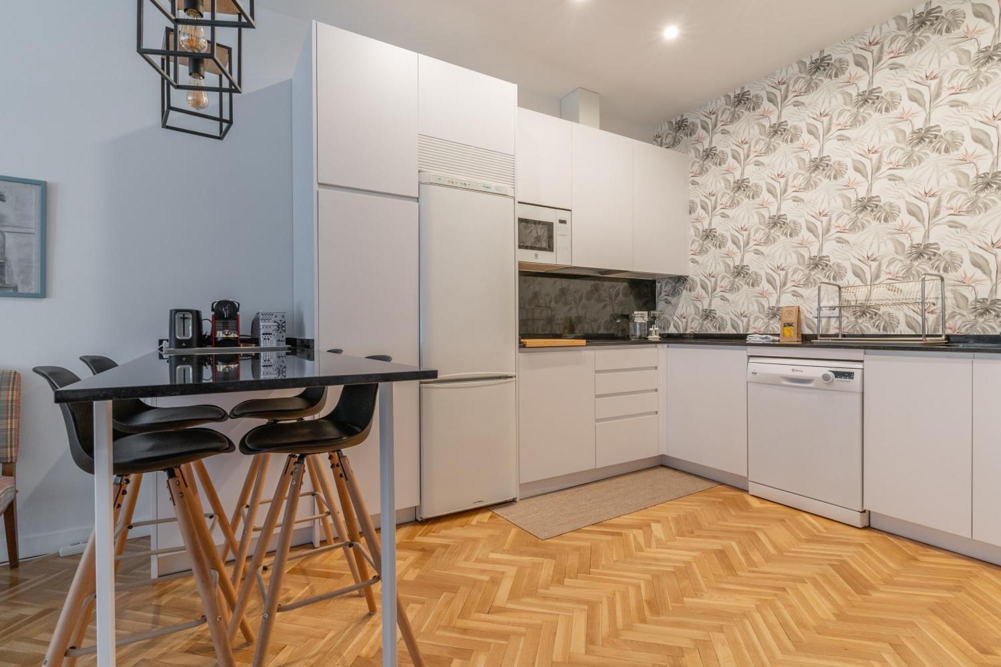 Spacious Central-3Bedrooms 3Bathrooms-Sol Madrid Eksteriør billede
